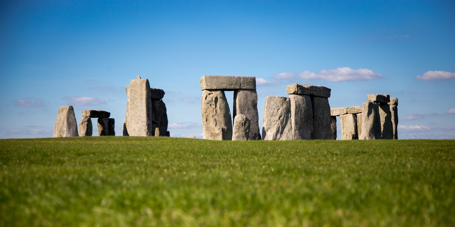 Stonehenge Vacation Packages from Travel Agents in Chicago - Sunset Travel & Cruise, W. Fullerton Ave 60614
