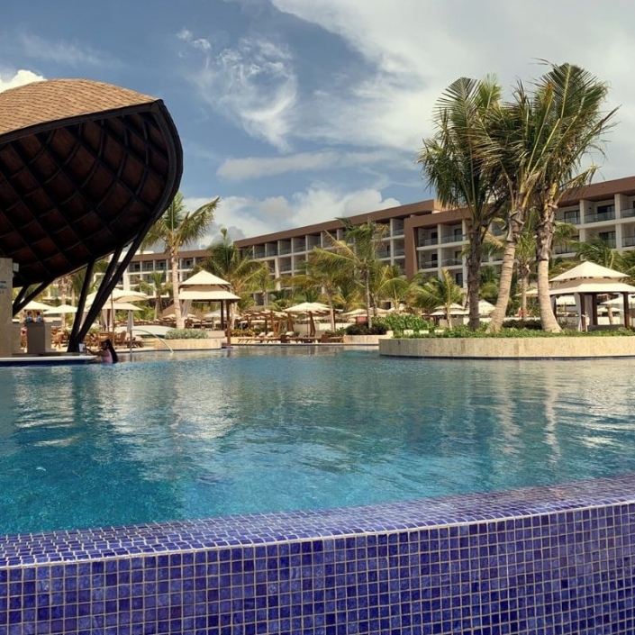 Ziva Resort Pool - Sunset-Travel.com